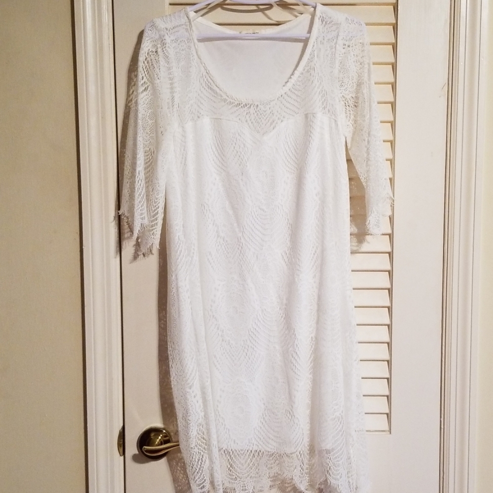 Lace short dress